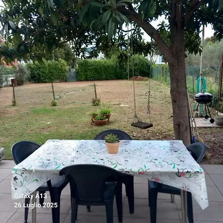 Semesterbostad Casetta Di Dany Santo Stefano di Magra